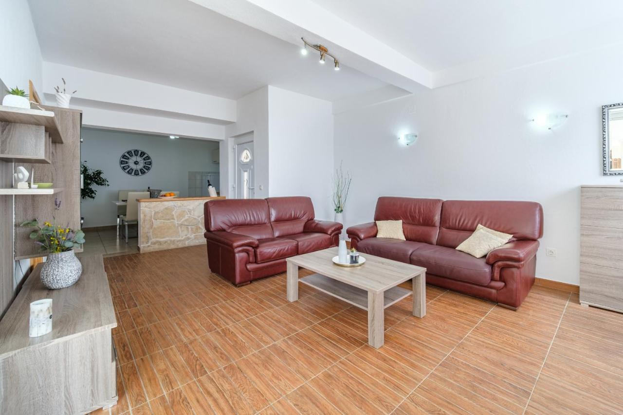 Rooms Plaza Divuje مورفيكا المظهر الخارجي الصورة