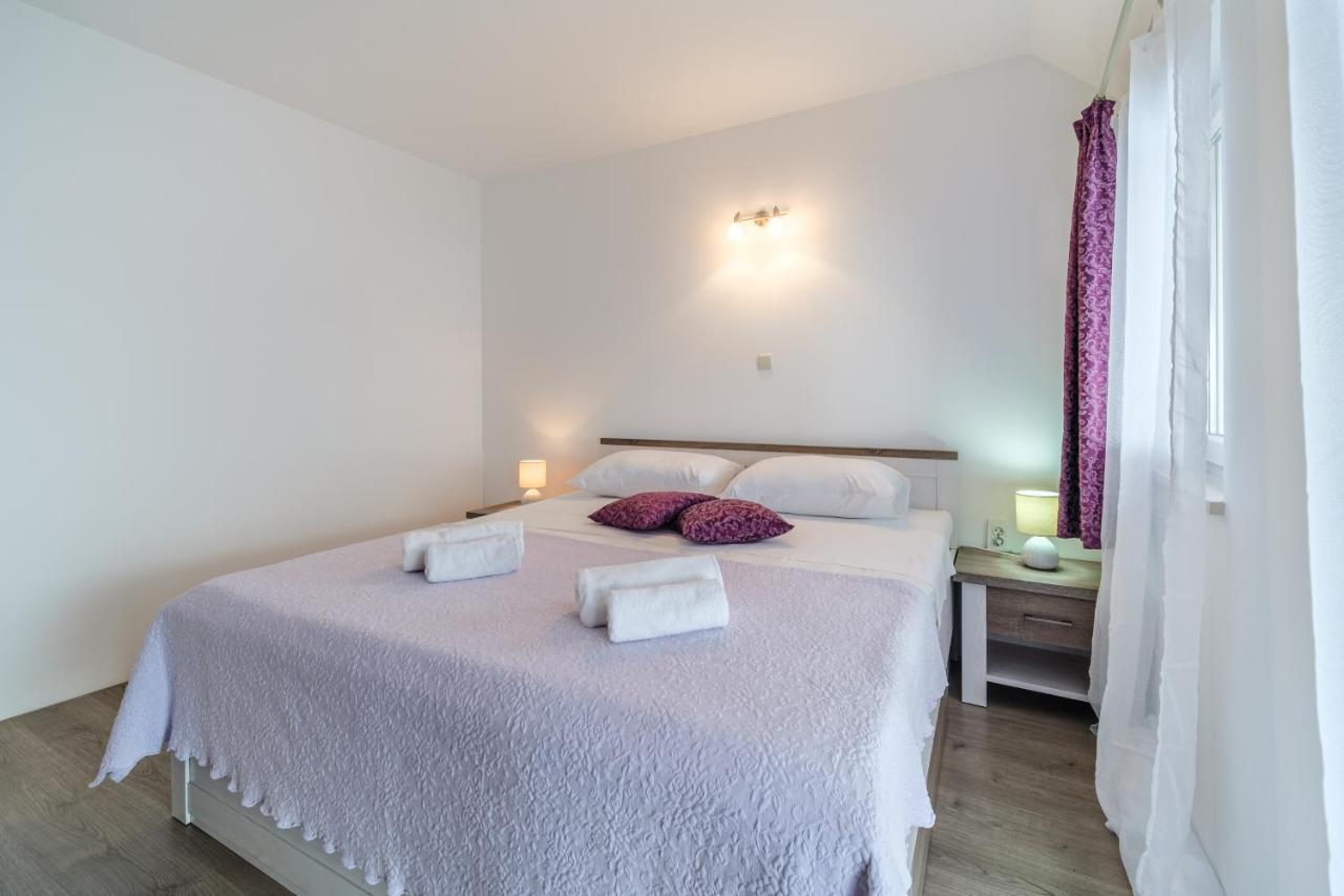 Rooms Plaza Divuje مورفيكا المظهر الخارجي الصورة